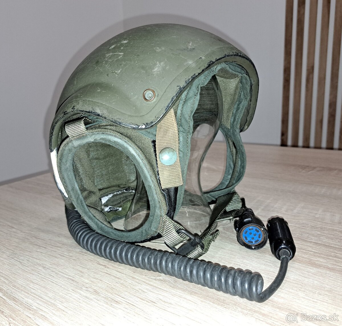 Kevlarova helma tankistu, Taliansko, model CI9/89 - 2