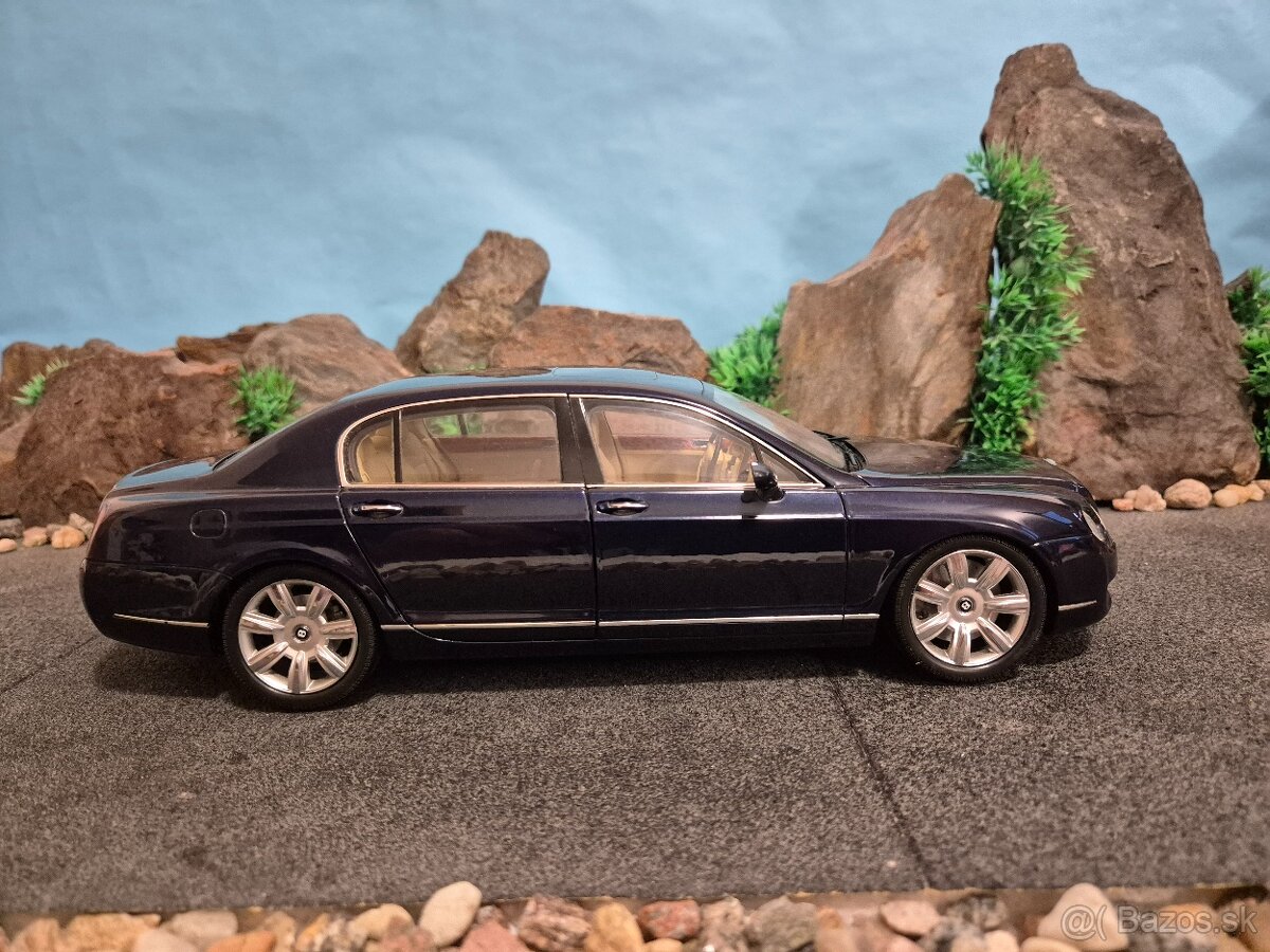 Prodám model 1:18 Bentley continental Flying Spur 2005 Minic - 2