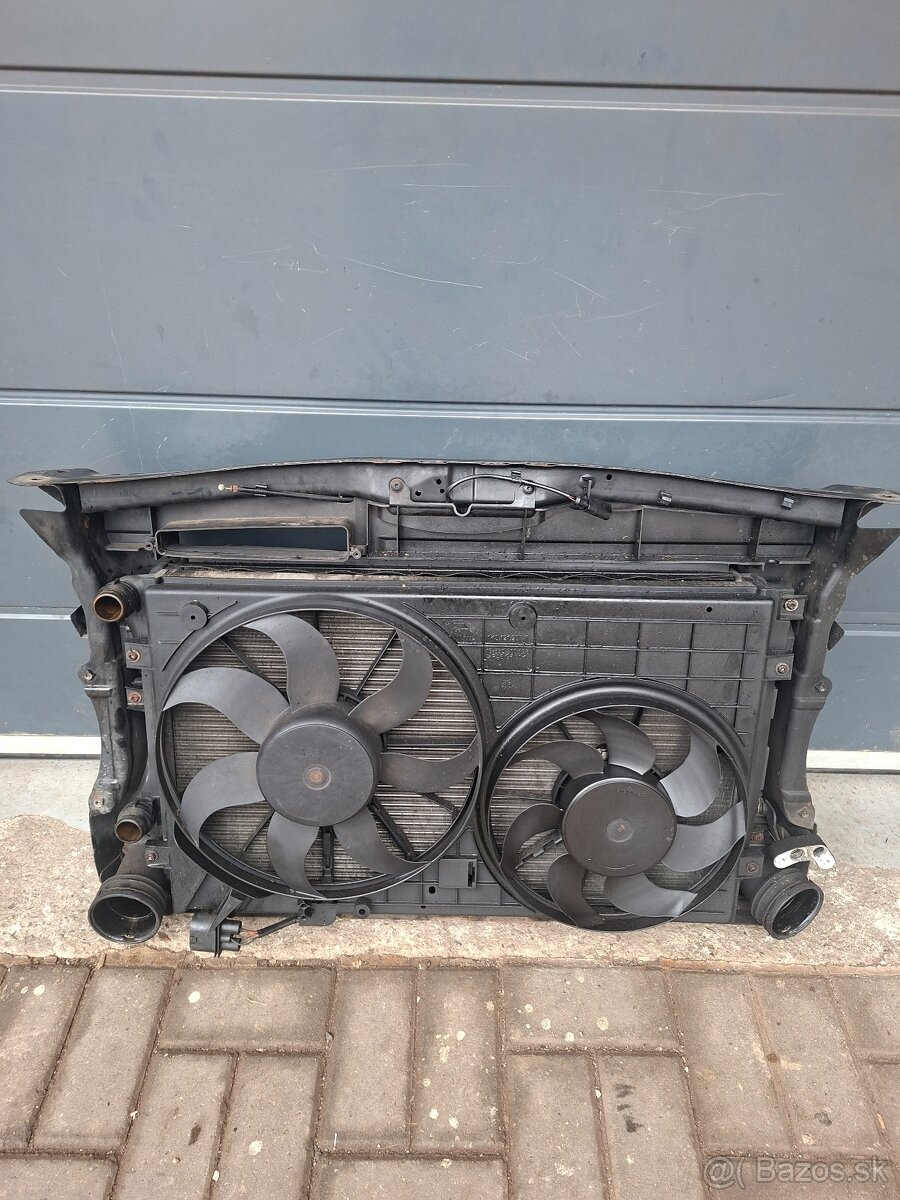 Octavia 2 1.9tdi 77kw pred facelift chladicova stena - 2