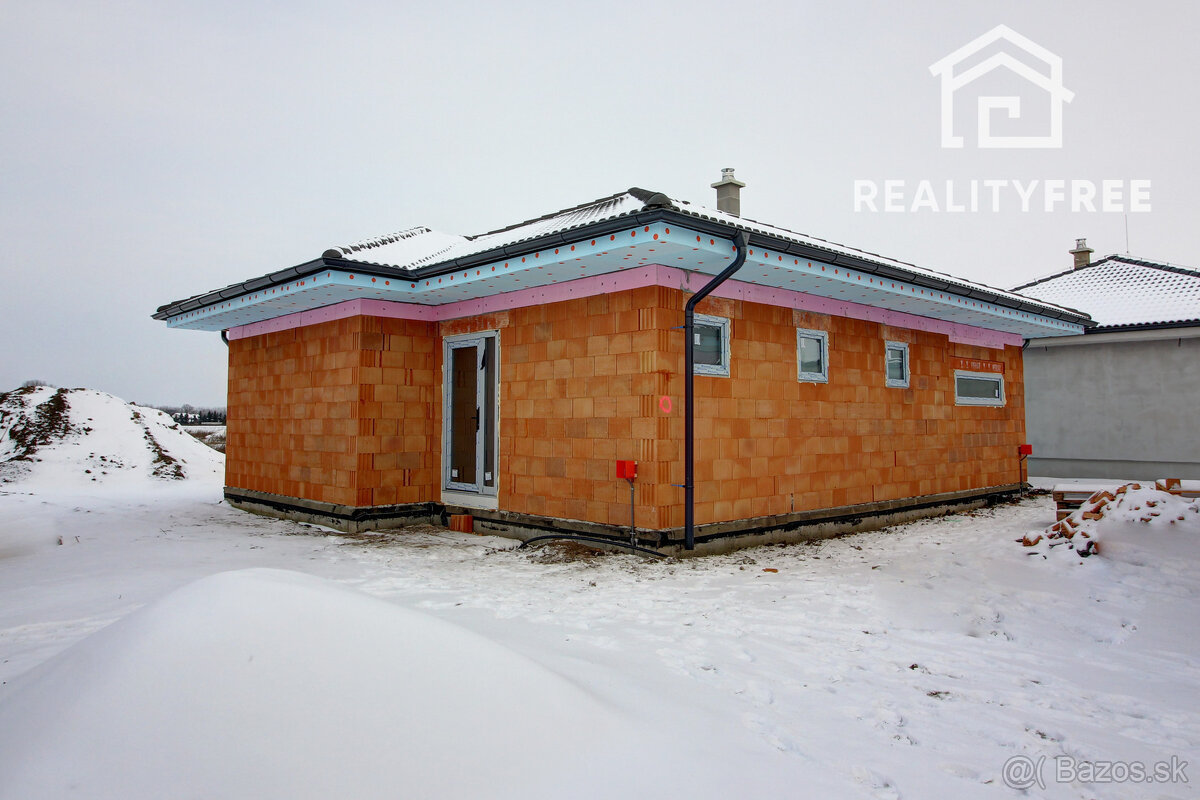 Na predaj 4 izbový rodinný dom v Dolnom Bare - 2