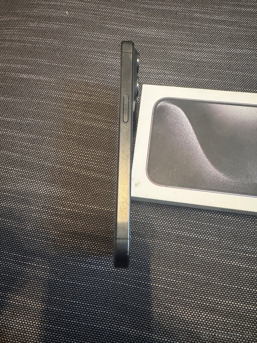 iPhone 15pro 256GB,black titanium - 2