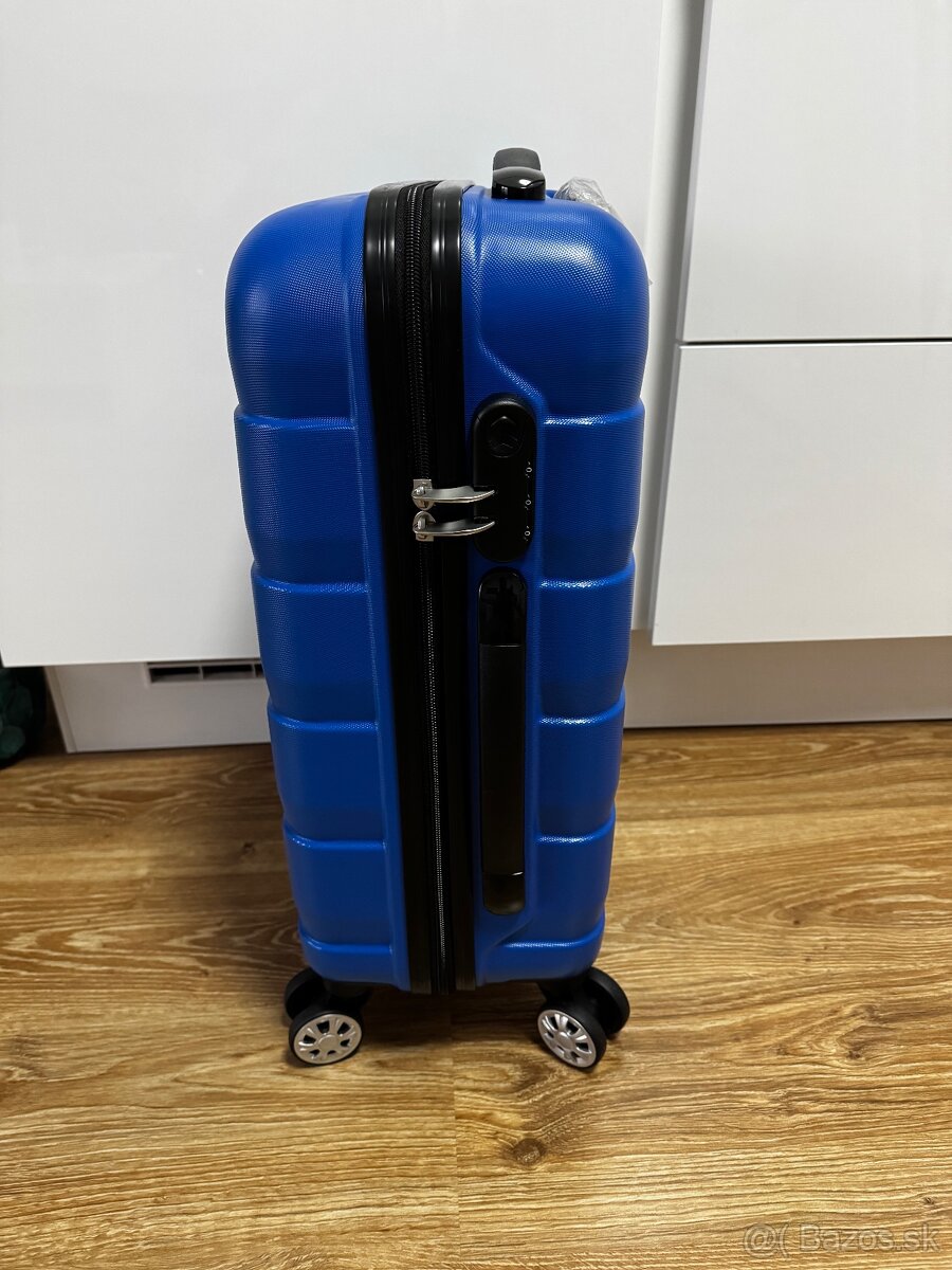 Cestovný kufor - 2