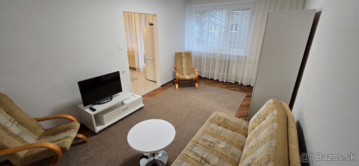 Na prenájom 2izbový byt - 2