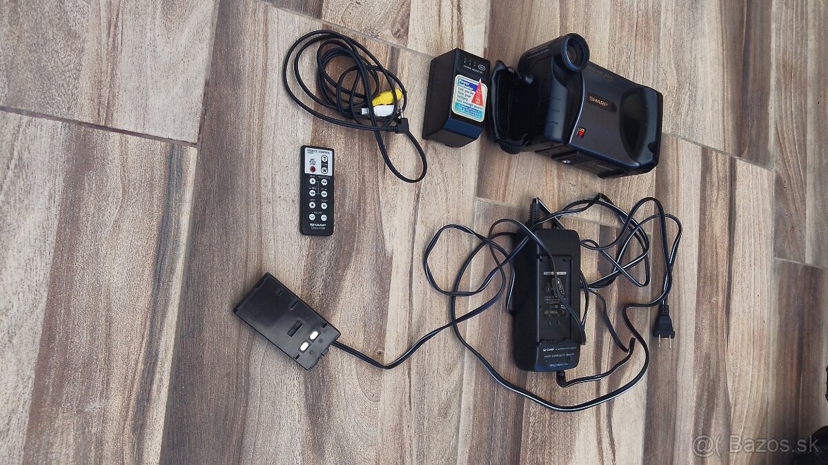 Predám kameru Sharp - 2