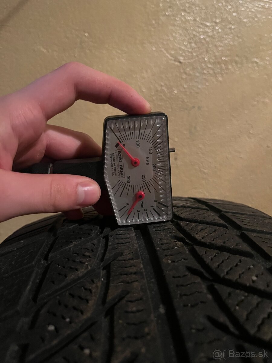 Goodride SW608 225/45 R17 (zimné) - 2