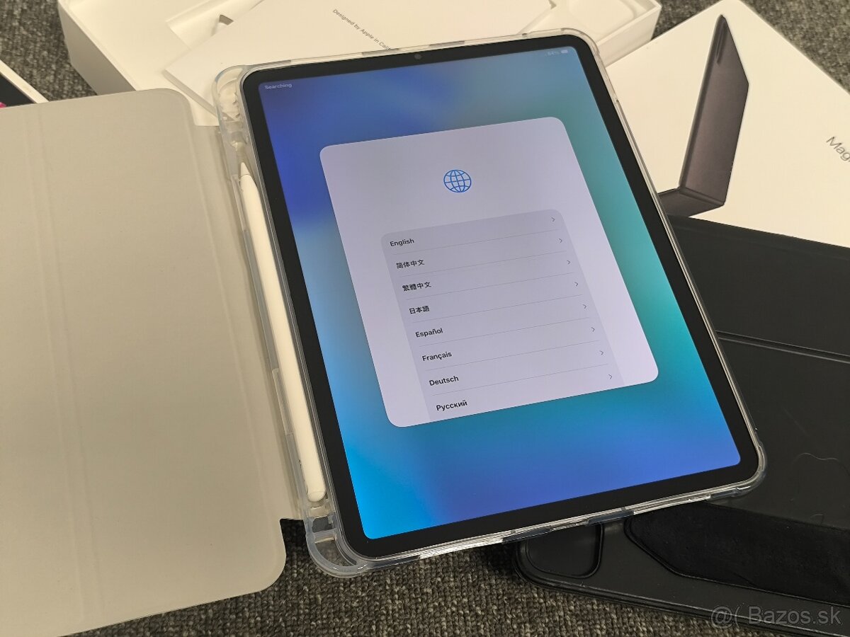 iPad Pro 11" M1 256GB (A2459) + 2 klávesnice + pero - 2