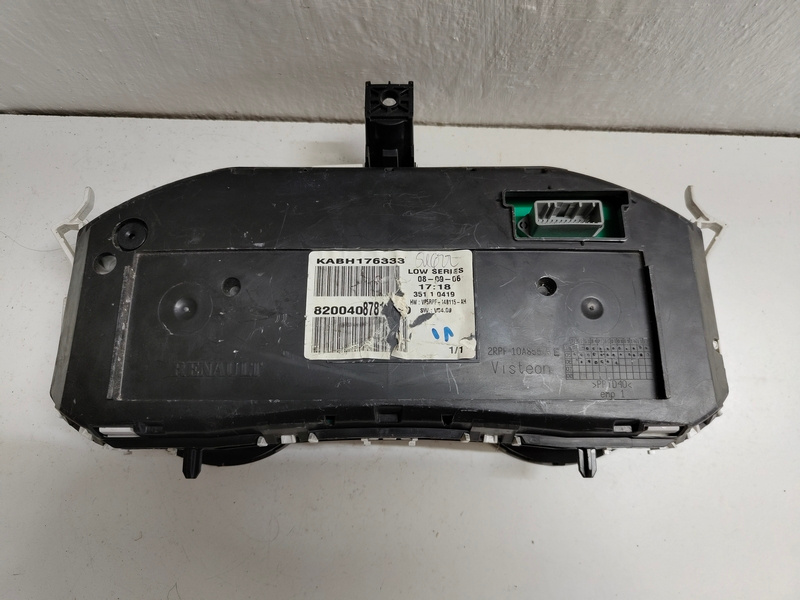 tachometer megane 2 8200408781D 40€ - 2