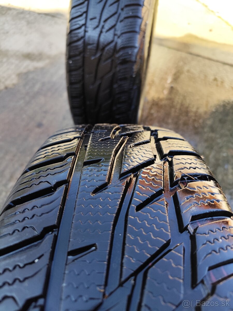 Zimná sada 215/70 R16 - 2