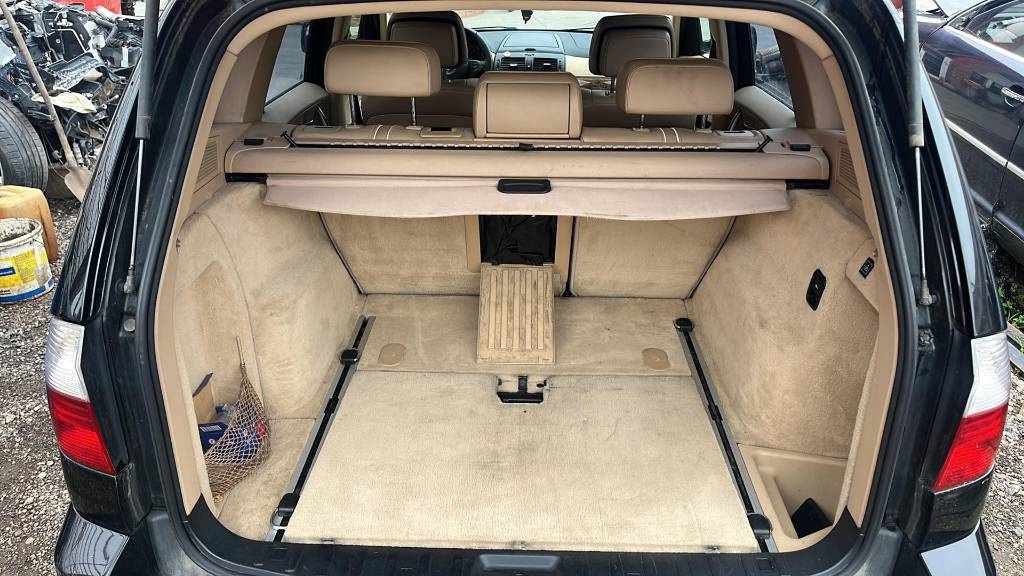 BMW X3 E83 X-drive 2,0D 130kw - 2