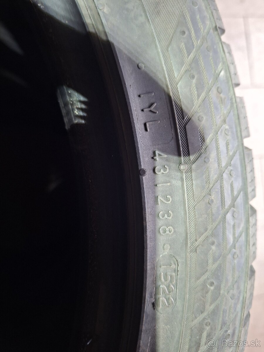Zimné 225/45 R18 - 2