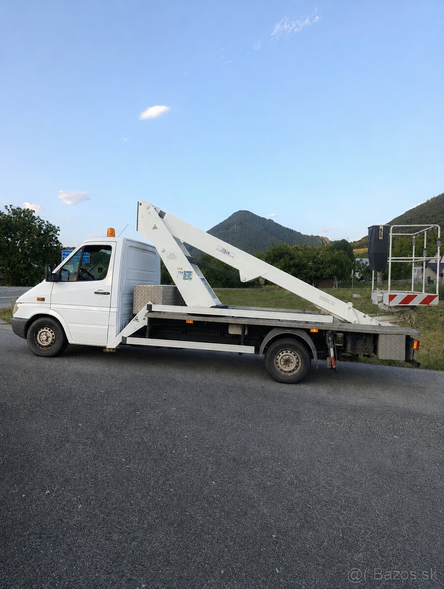 Predám Mercedes sprinter- autoplosina - 2