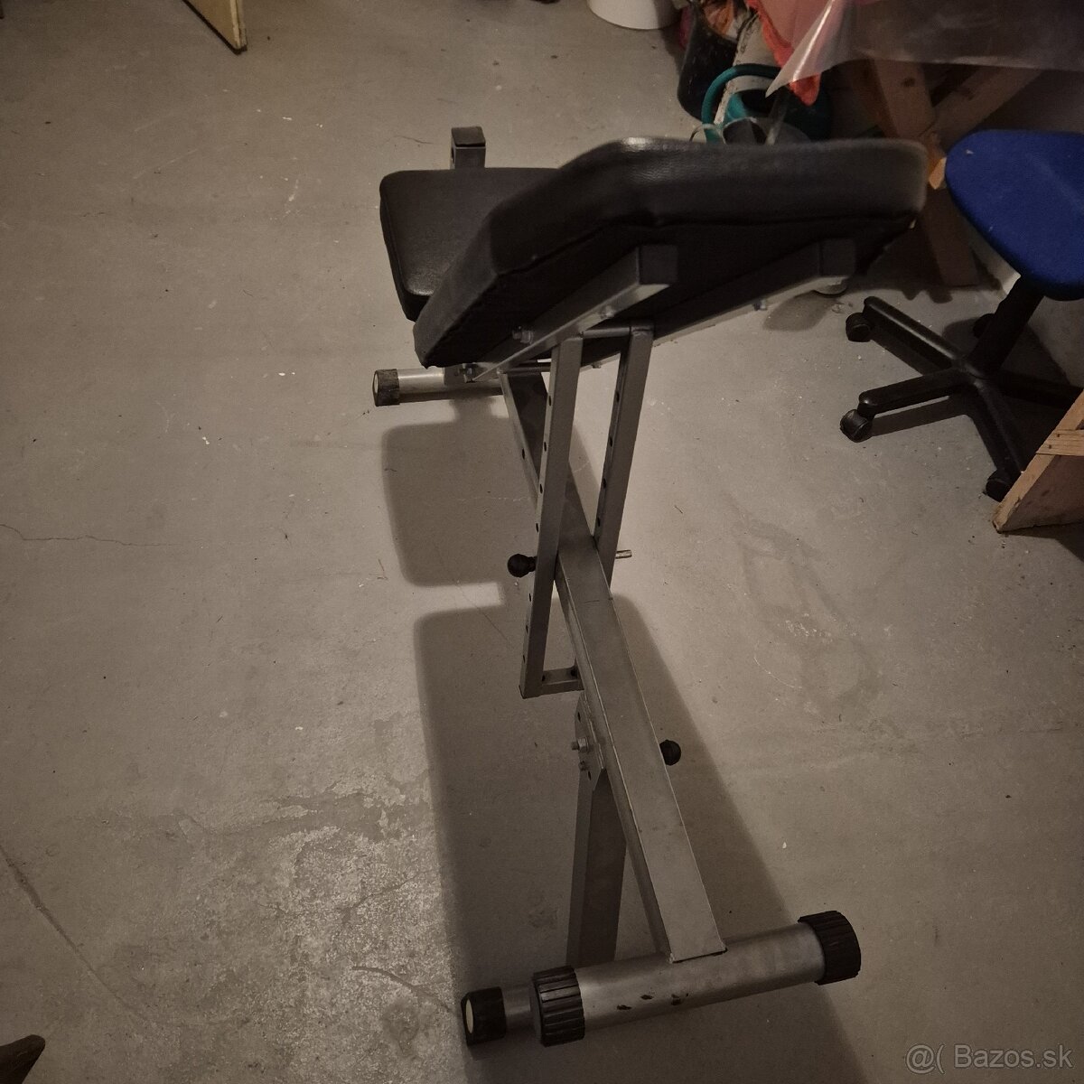 Predam lavičku na cvičenie. - 2