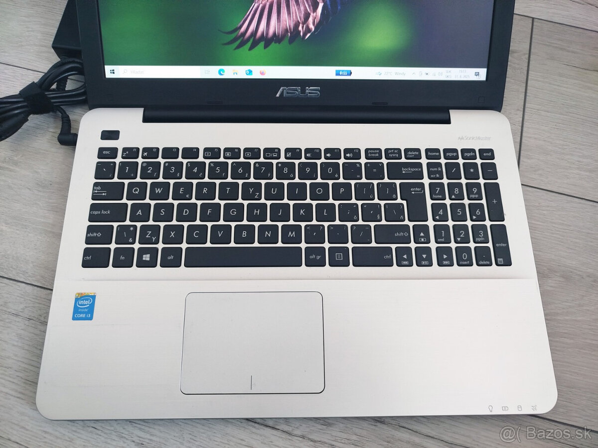 notebook Asus 15.6", Core i3-4030u, 8GB, 120GB SSD, W10 - 2