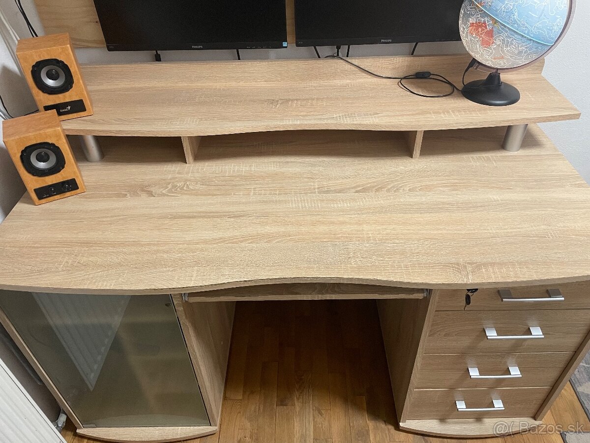 Pracovný Stôl - 2