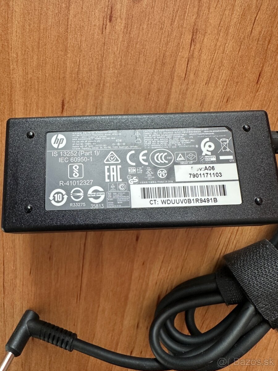 Úplne nový AC Adaptér HP 45W, 741727-001 4,5mm - 2