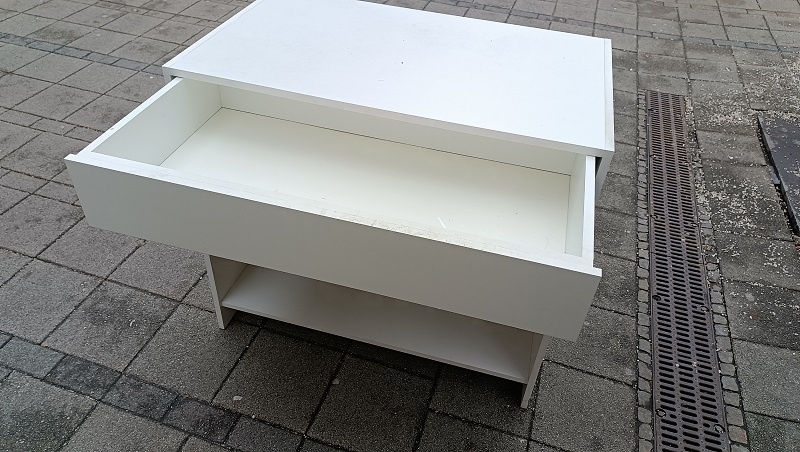 Predajné stoly (pulty) - 2