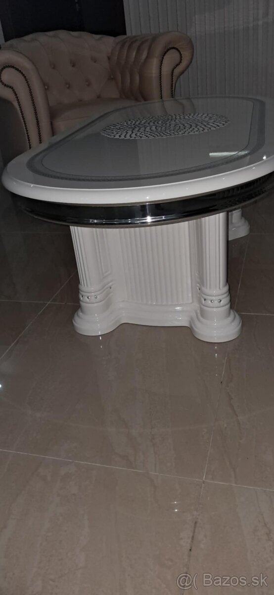 Konferenčný stolík - 2