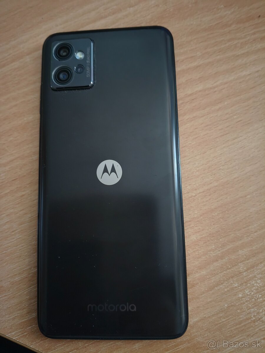 Predam motorolu G32 - 2