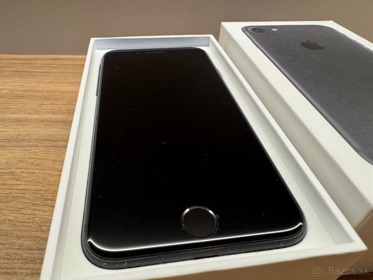 iPhone 7 32GB Space Gray - 2