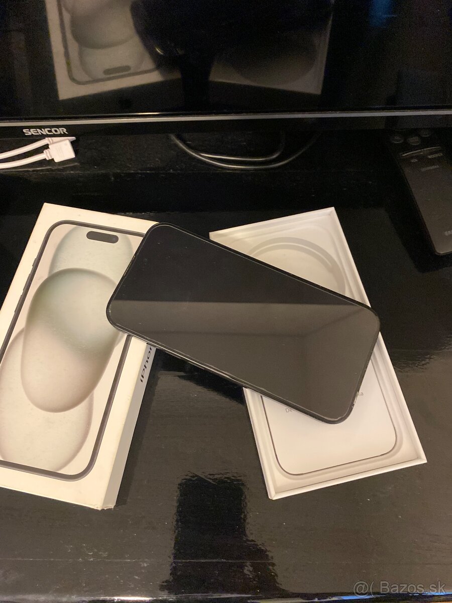 Iphone 15 128gb - 2