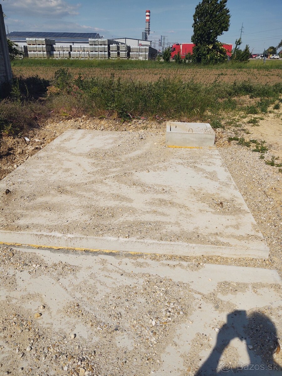 Betónova žumpa - 2