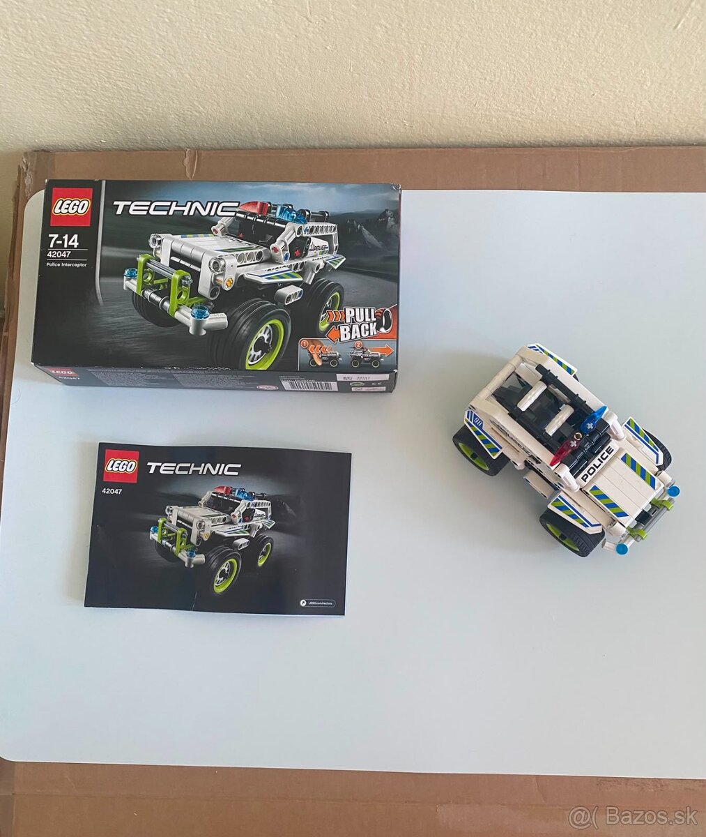 Lego Technic set 42047 - 2