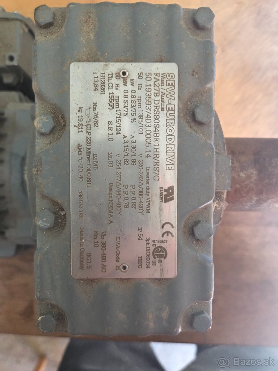 Elektromotor s prevodovkou - 2