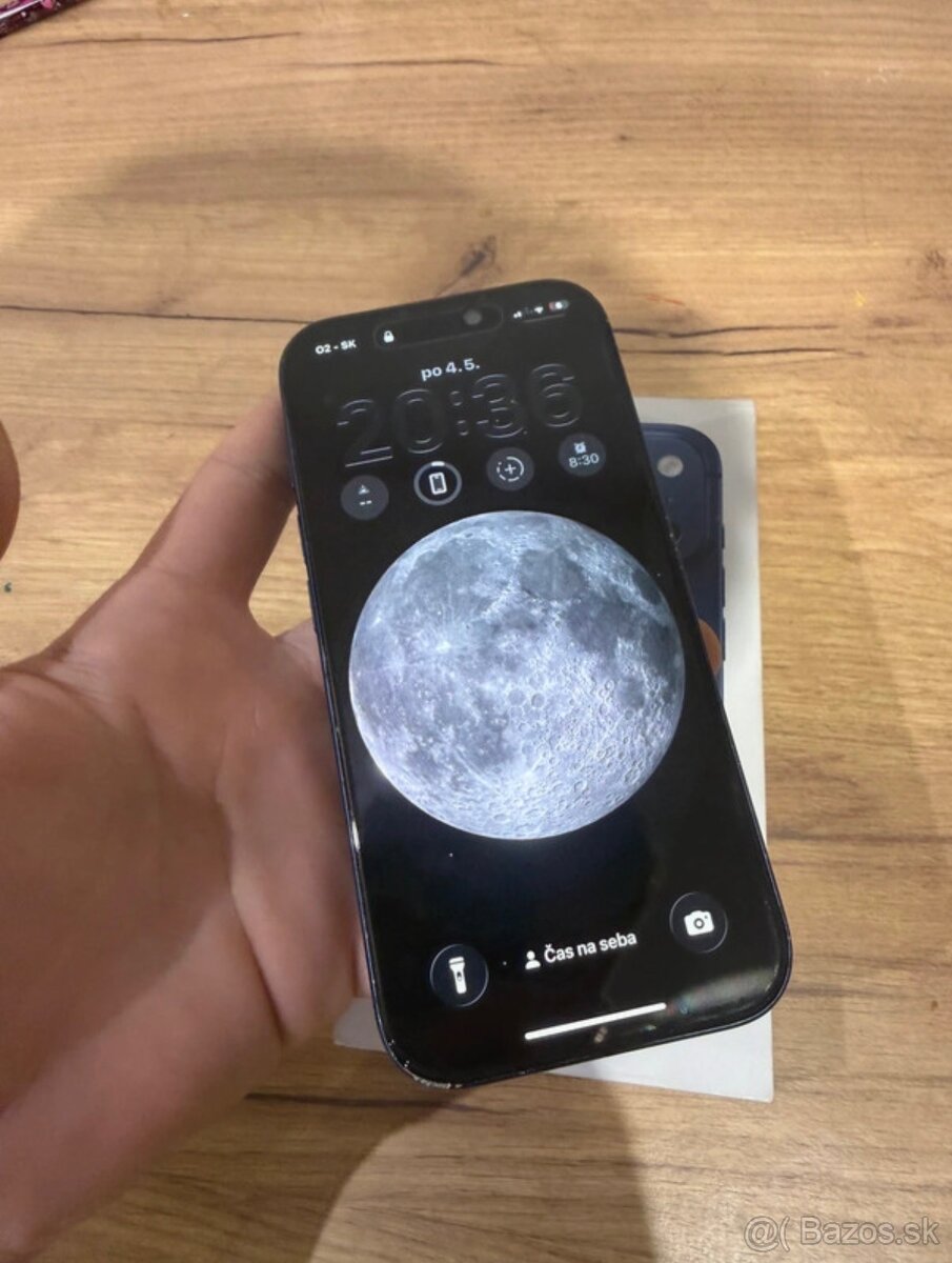 Iphone 17 pro 256gb 99% batéria - 2