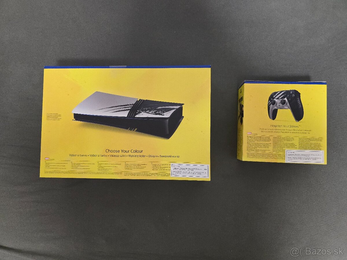 PS5 Pro Cover + DualSense Wolverine Limited Silver - 2