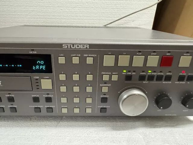 DAT rekordér Studer D 780 - 2