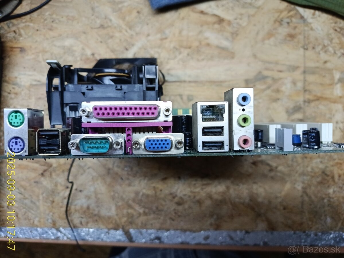 Ponúkam na predaj tuto zakladnú dosku... - 2