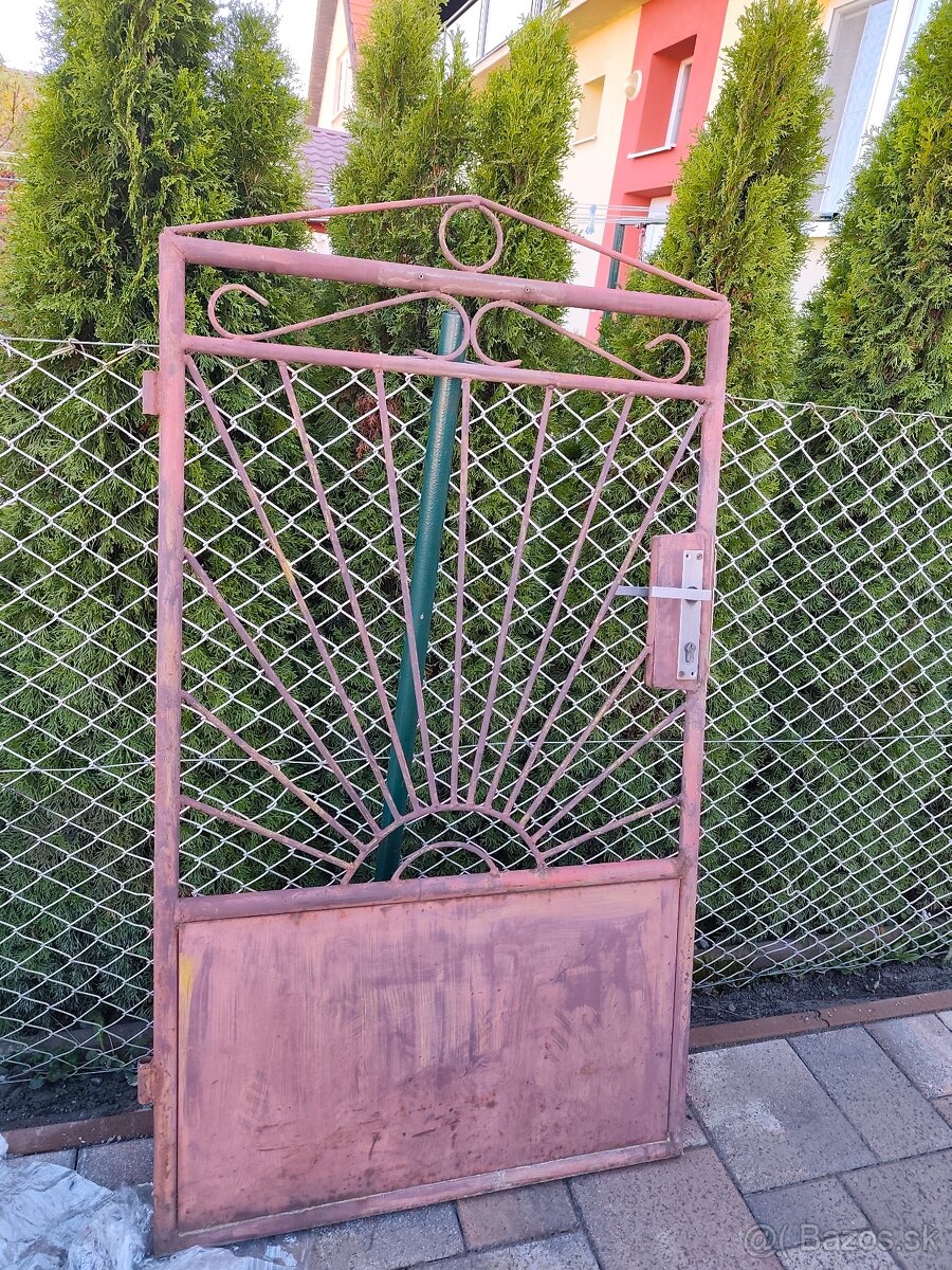 Dvoj kridlova Kovová brána 4x1,5 - 2