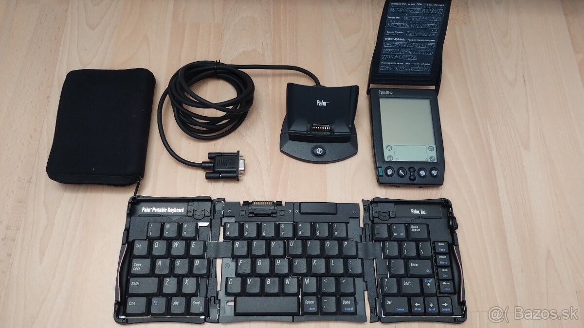 Predám vreckový počítač Palm III xe - 2