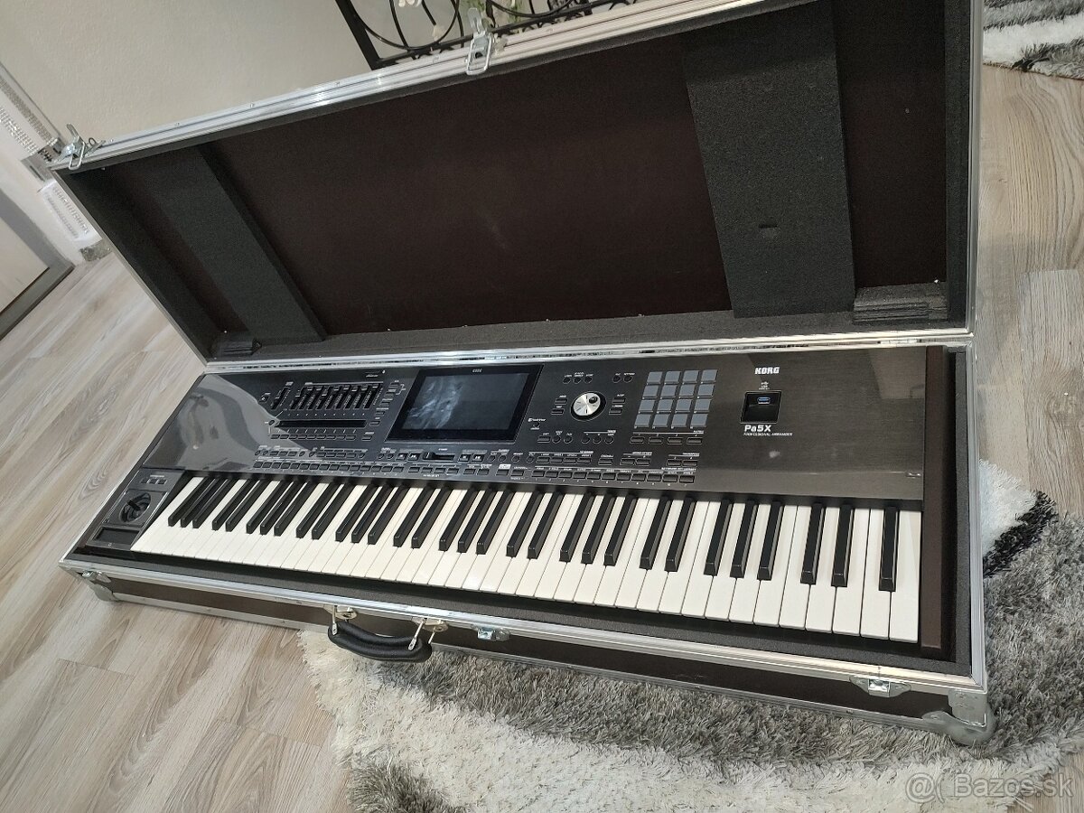 KORG PA5X 76key - 2