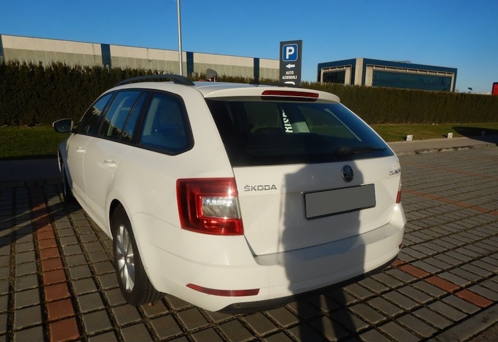 Škoda Octavia III combi FL r.2019 TDi Executive; odpočet DPH - 2