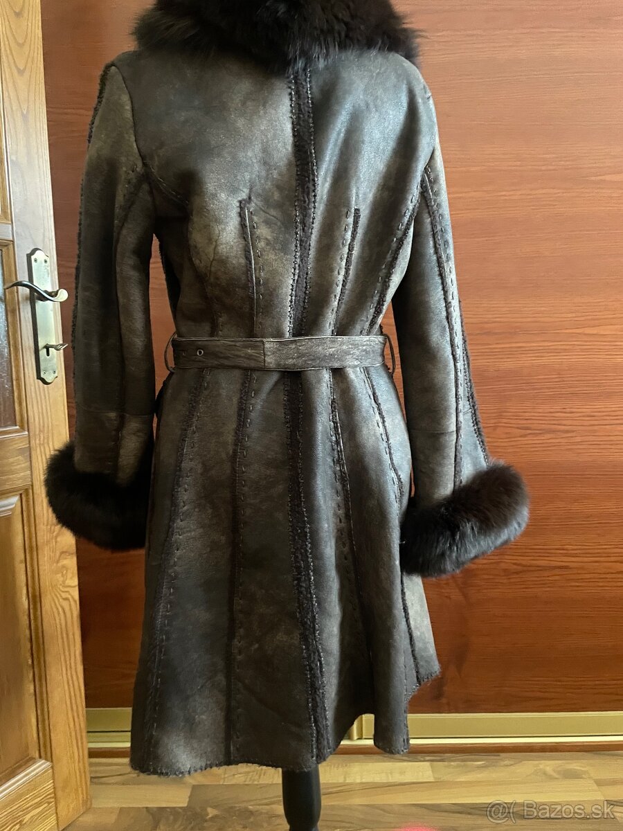 Kozuch Kara s liskou - 2