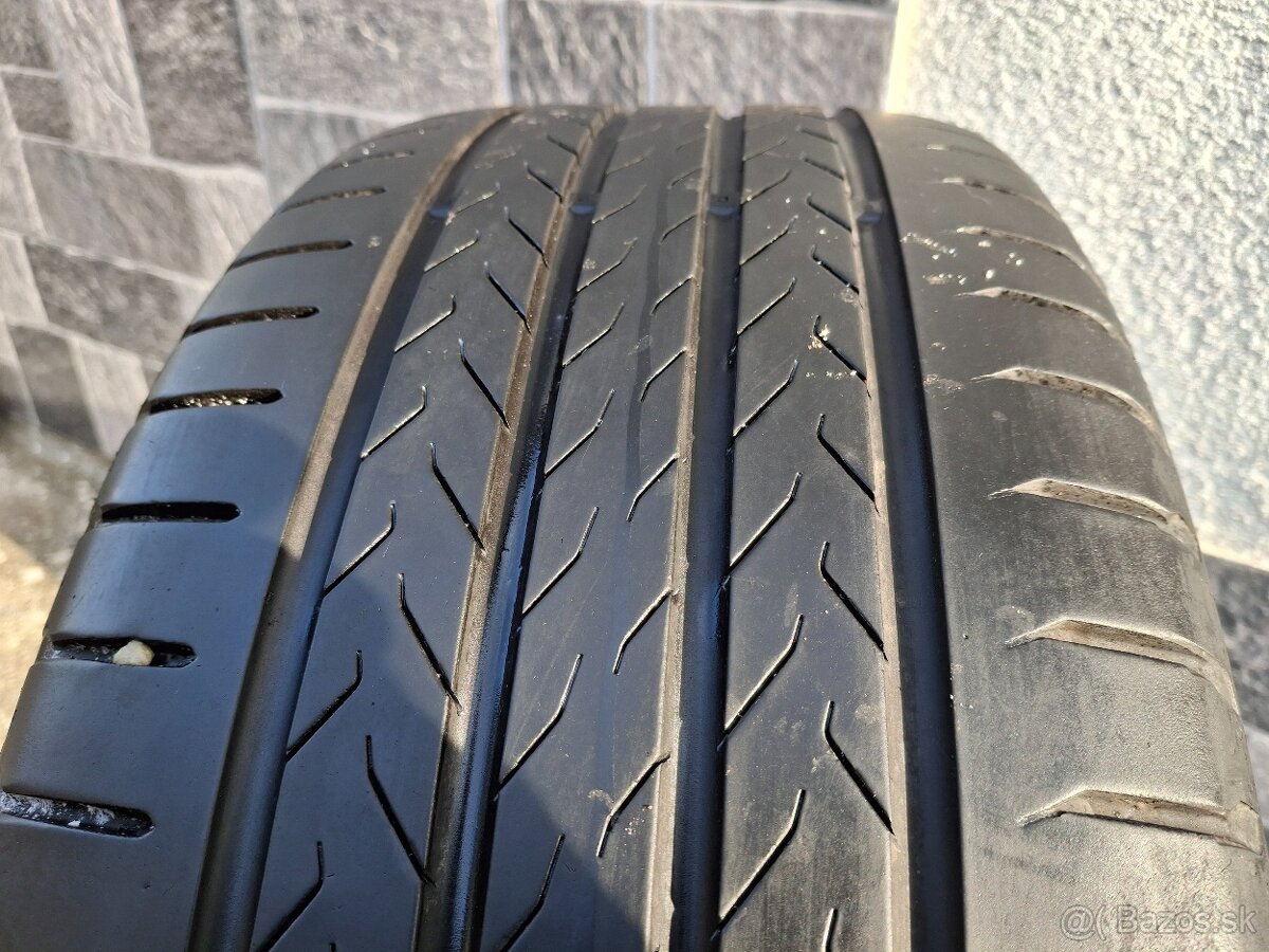 letné pneu 235/50 R18 Continental 4ks, do 6mm - 2