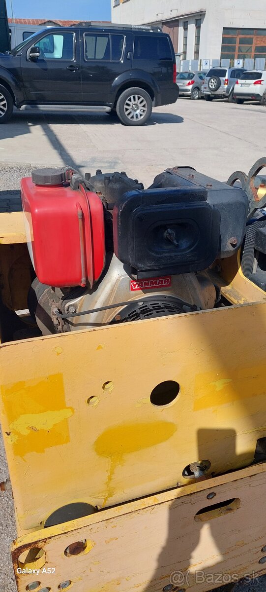 Vibračný vale BOMAG BV75D - 2