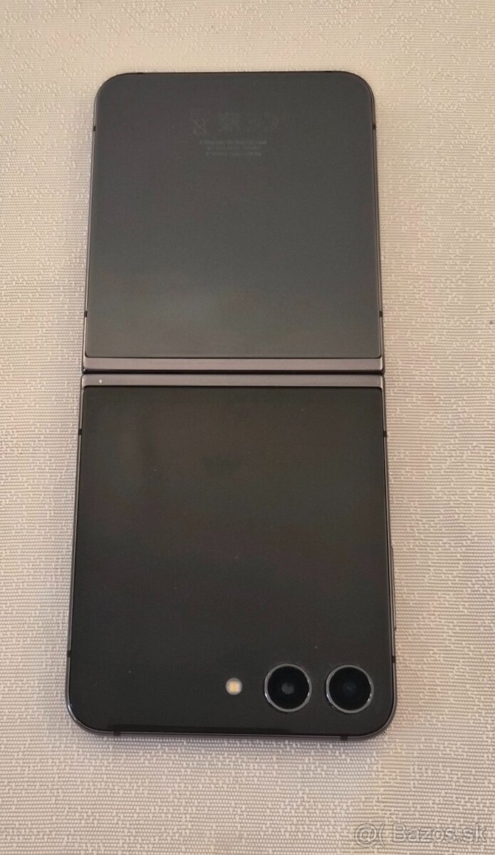 Samsung Galaxy Z FLIP5 - 2