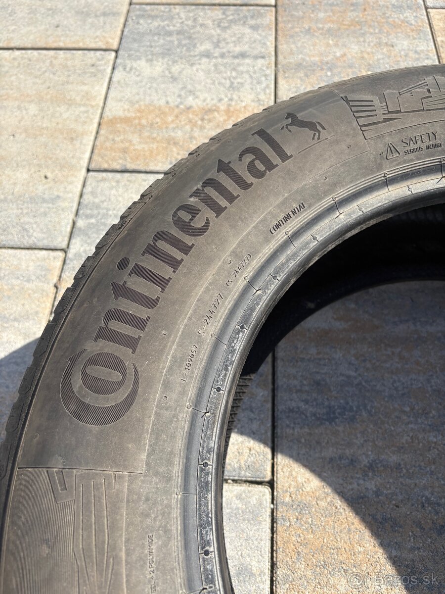 Celoročné pneumatiky Continental 215/65 R17 - 2