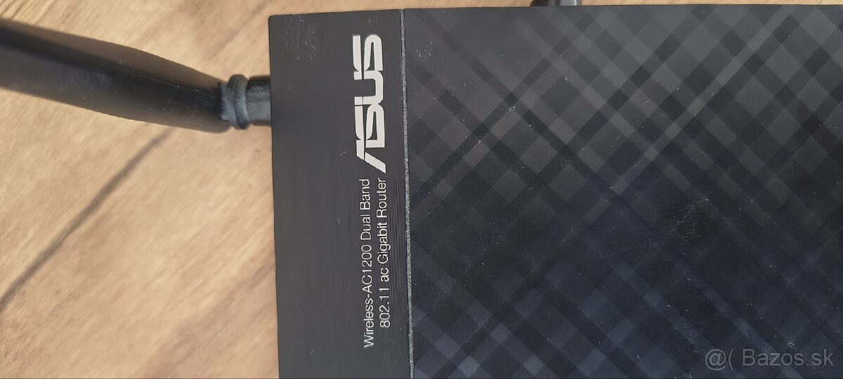 Router asus rt ac1200G+ - 2