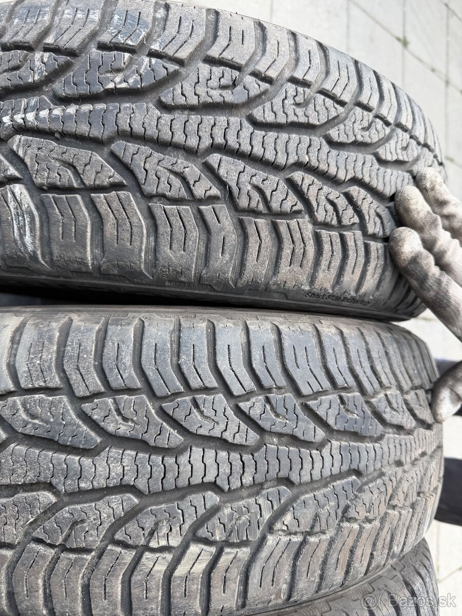 Gumy 185/60 R15 xl - 2