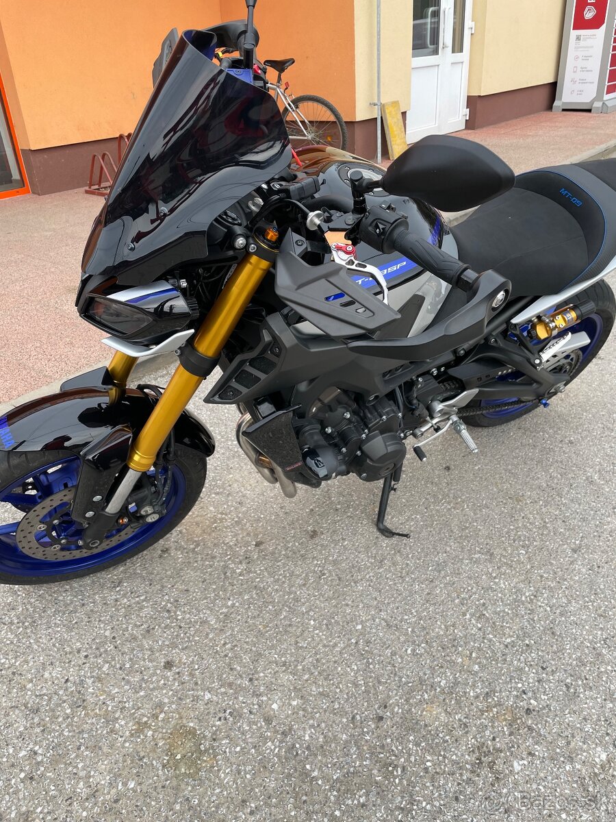 Touring stit Yamaha MT09 - 2