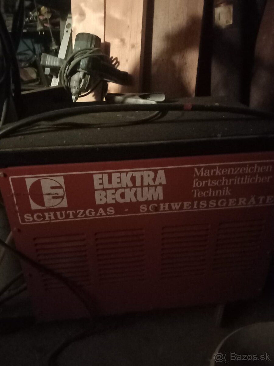 Svářečka CO2 - 2
