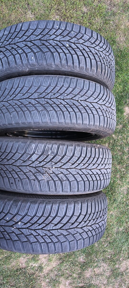 Pneu 205/60/r16 - 2
