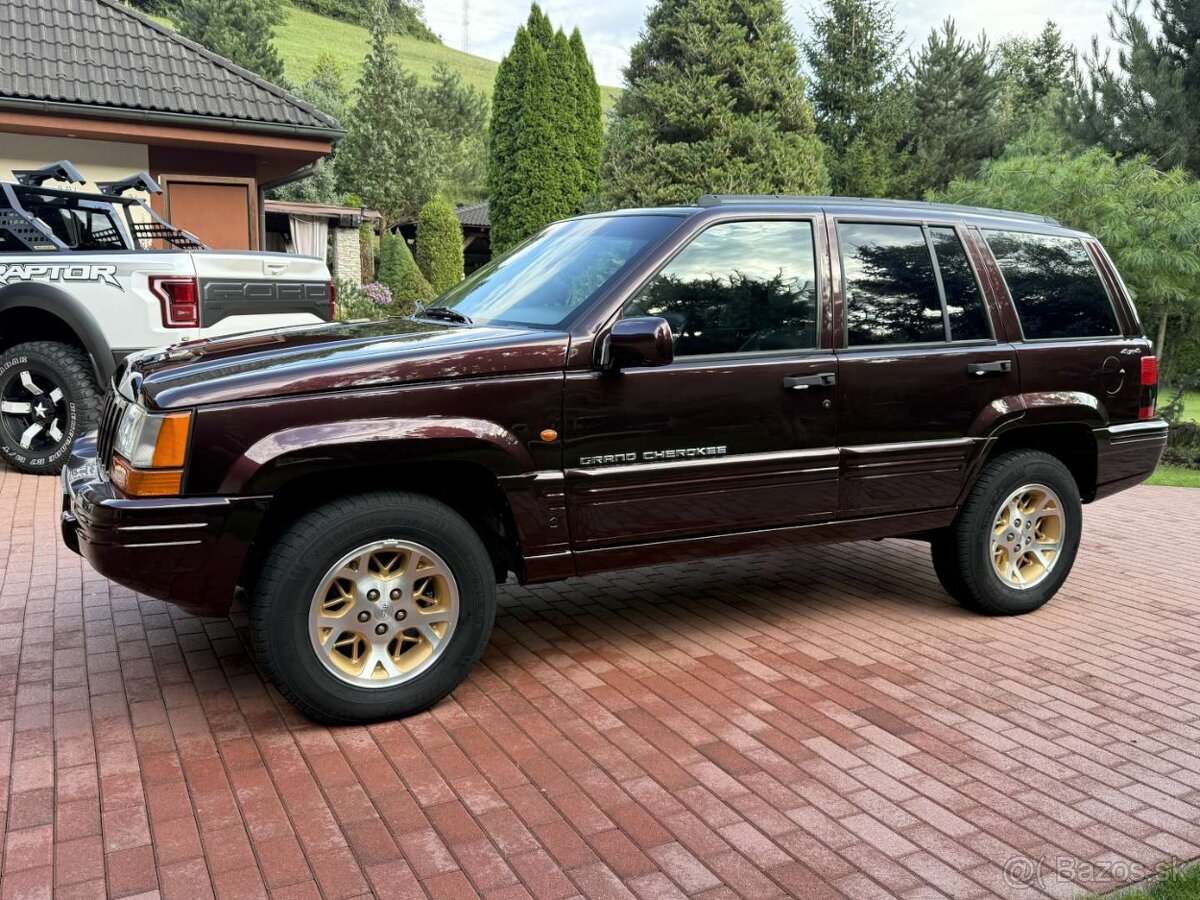 JEEP GRAND CHEROKEE 5,2i - 2
