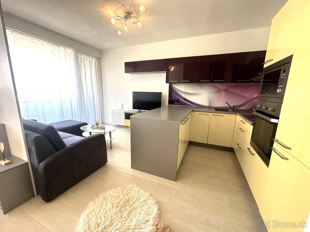 Prenájom zariadeného 1,5‑izbového bytu s parkovaním ihneď vo – foto 2