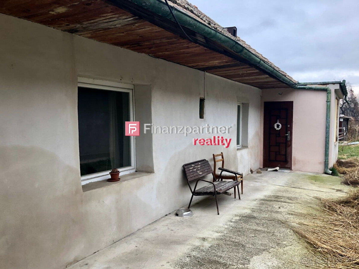 Exkluzívne Vám ponúkame na predaj rodinný dom v Tvrdošovcia - 2