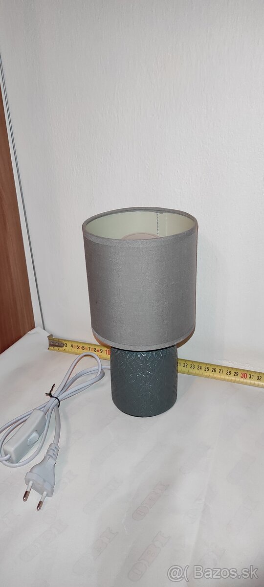 Nočná lampa na 240V - 2