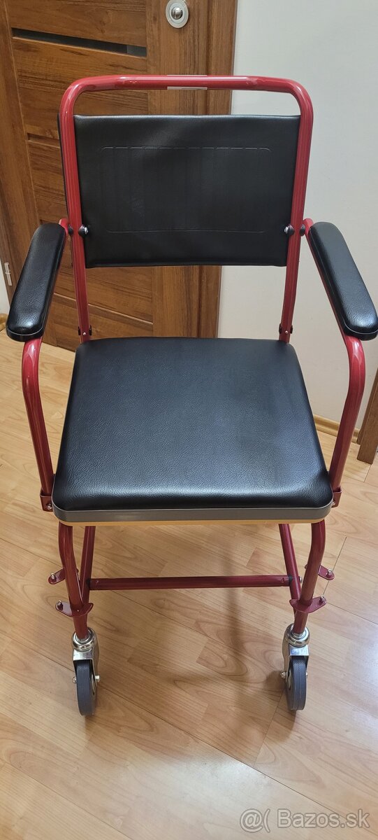 Toaletny vozik pre invalida - 2